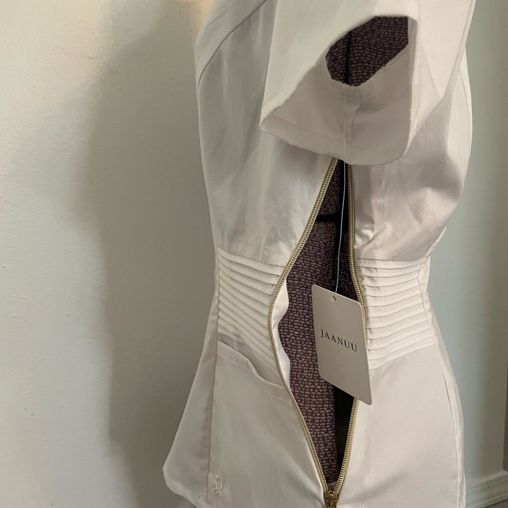 Jaanuu White Scrub Top with Slimming Pleats and Gold Side Zipper - Picture 6 of 11